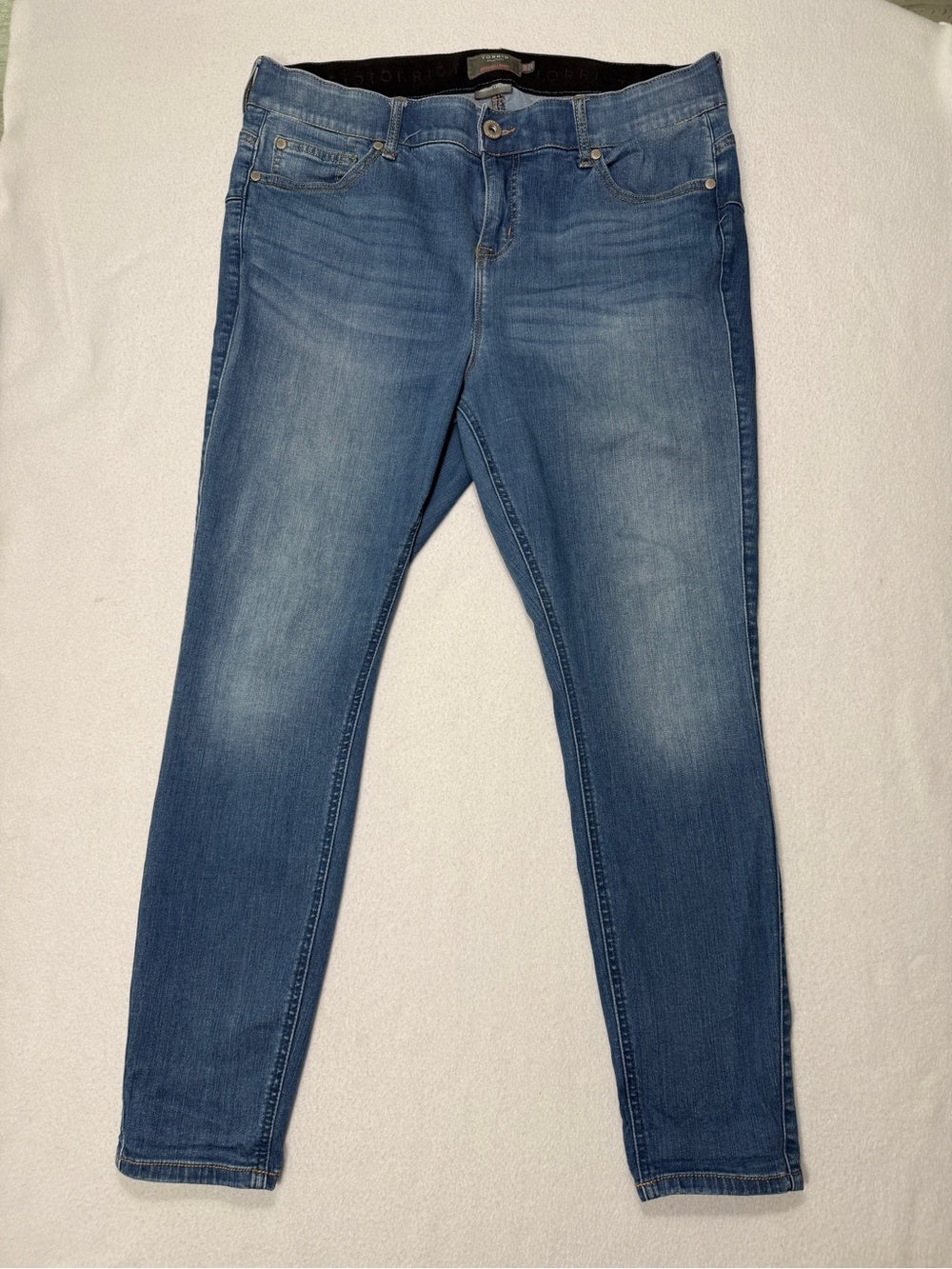 Torrid Bombshell Skinny Medium Wash Jeans Plus Size 18R #2413